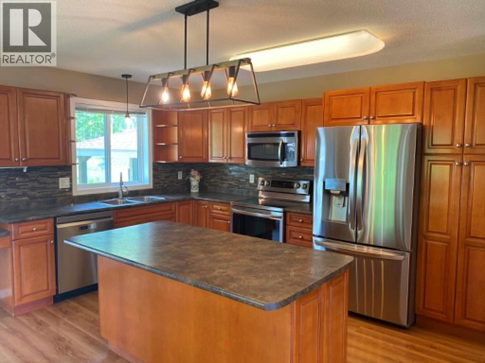 5404 Hillside Avenue - Image 2