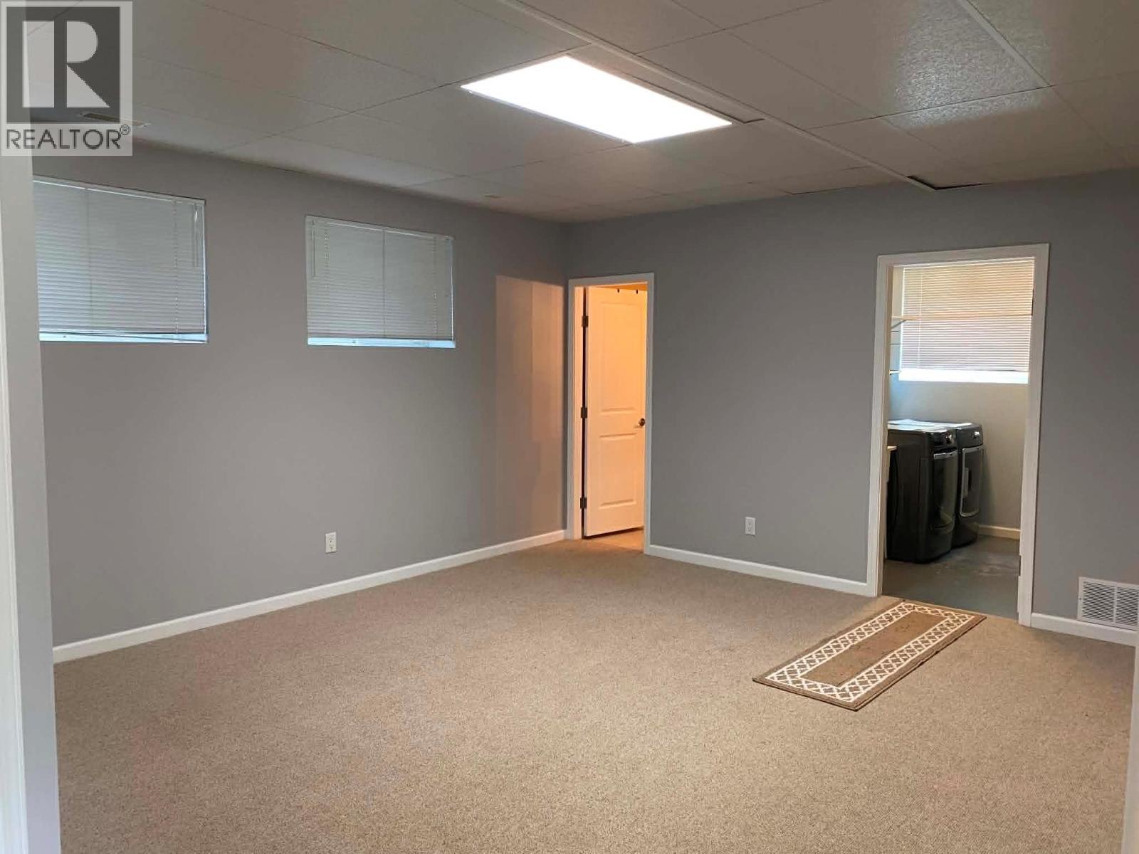 5404 Hillside Avenue - 11