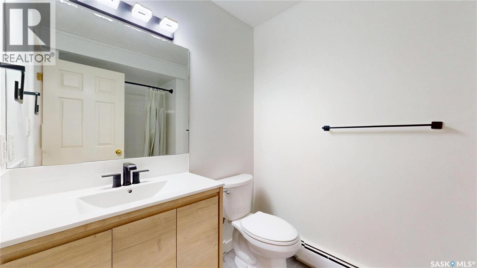 #304 2315 Cornwall STREET - 14