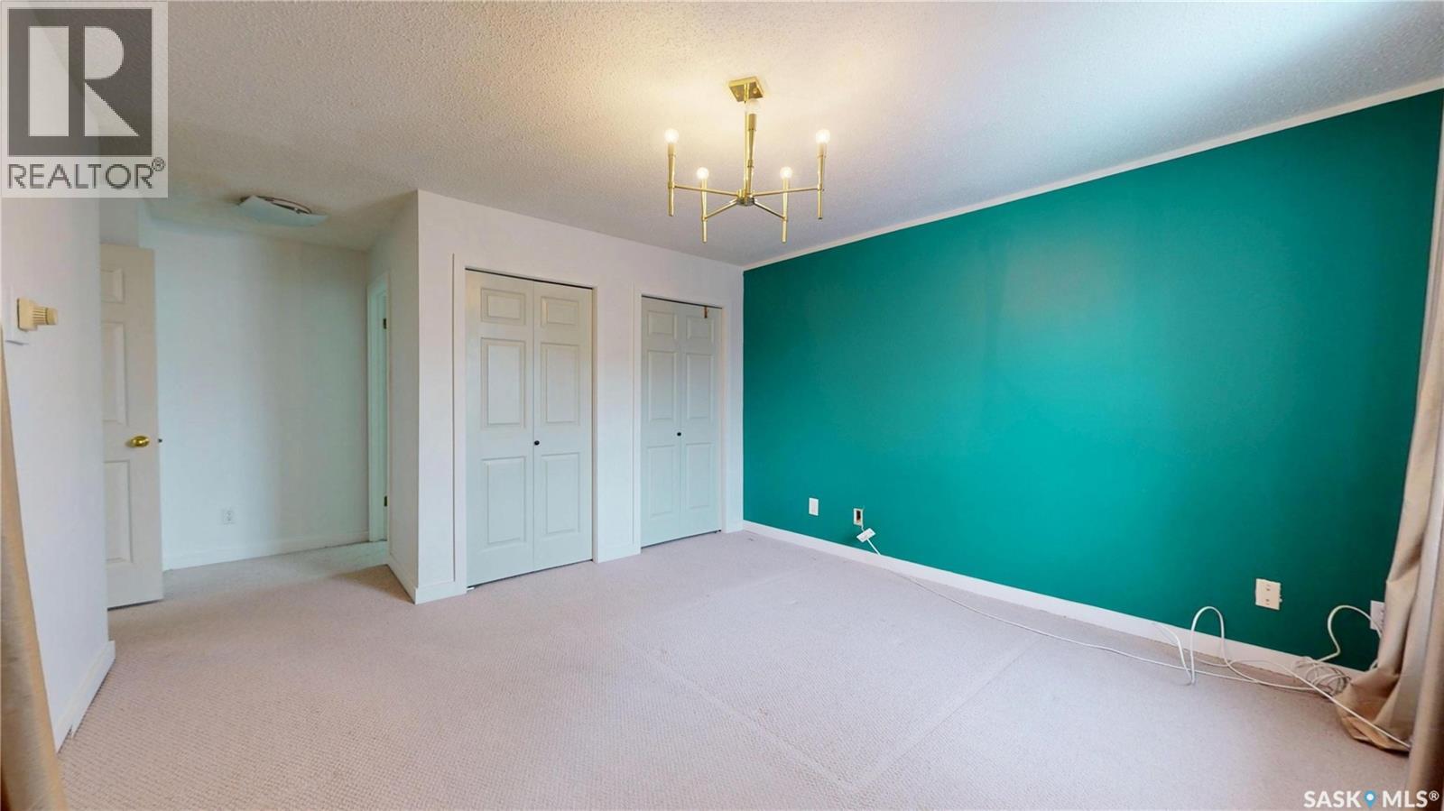 #304 2315 Cornwall STREET - 21