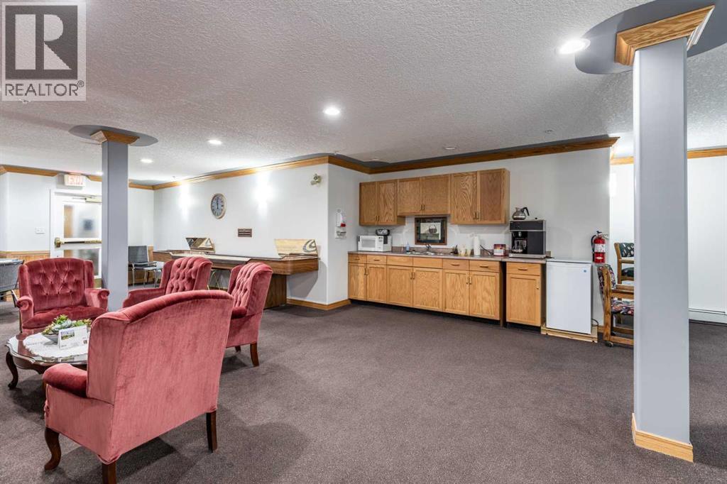 405, 1535 Southview Drive SE — photo 39