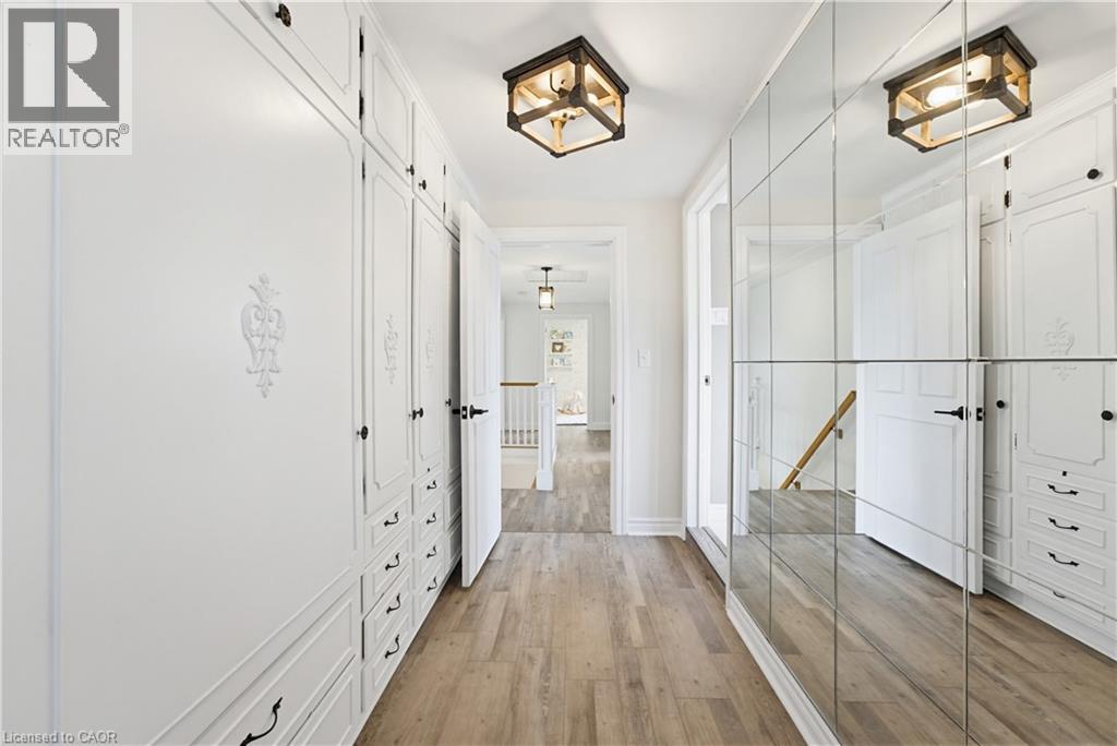 3623 NAFZIGER Road - 22