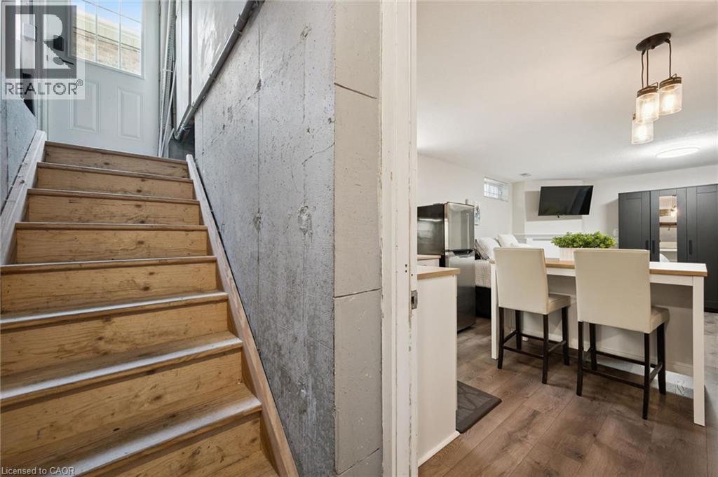 361 LAKE LOUISE Boulevard - 25