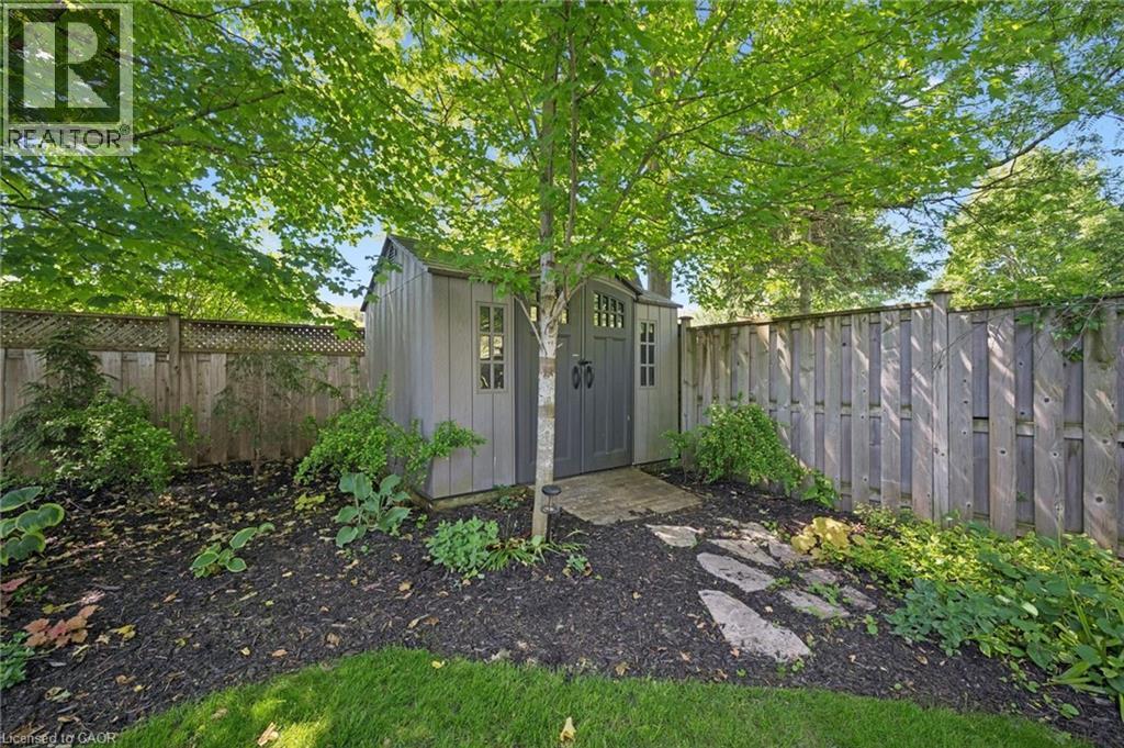 361 LAKE LOUISE Boulevard - 38