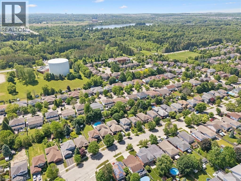 361 LAKE LOUISE Boulevard - 42