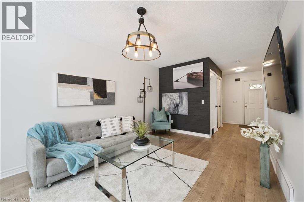 361 LAKE LOUISE Boulevard - 9