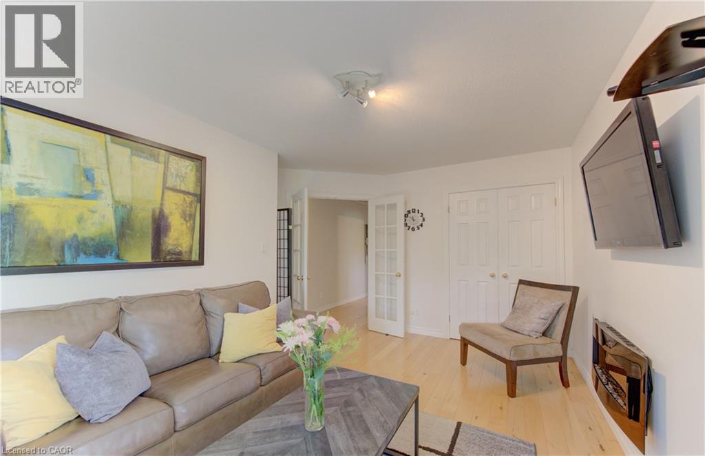 71 PINECREST Drive - 28
