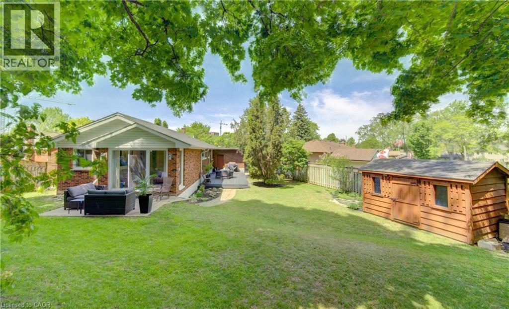 71 PINECREST Drive - 41