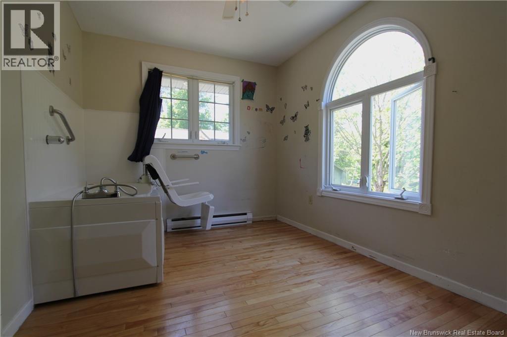 11 Cardinal Terrace - 41