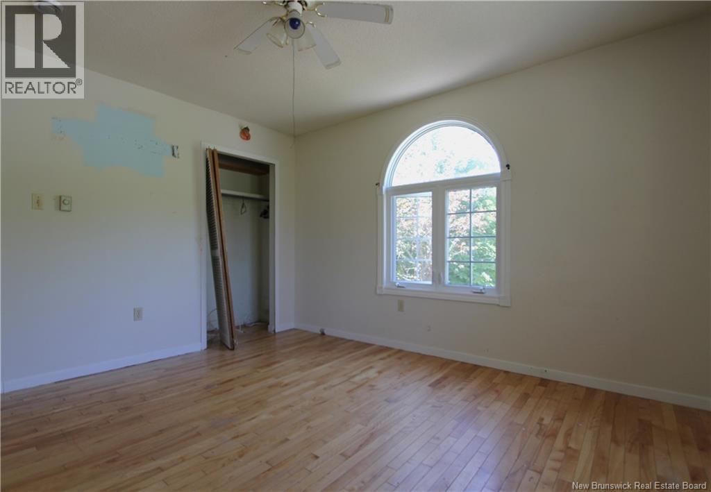 11 Cardinal Terrace - 40
