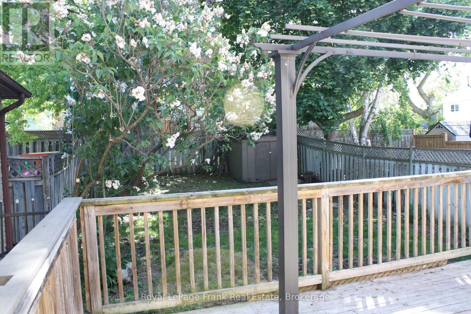 857 ATTERSLEY DRIVE - 38