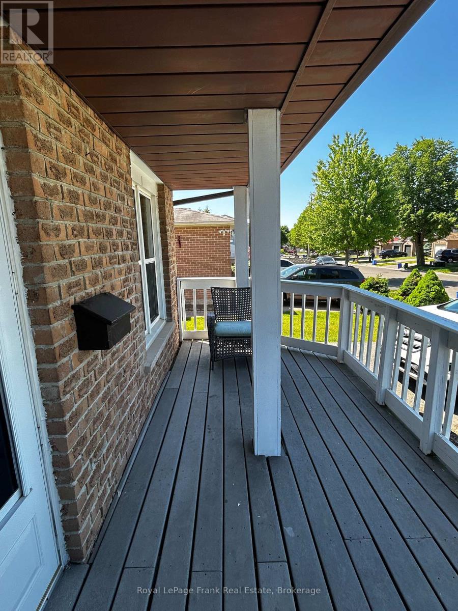 857 ATTERSLEY DRIVE - 4