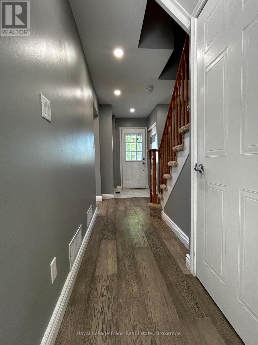 857 ATTERSLEY DRIVE - 7