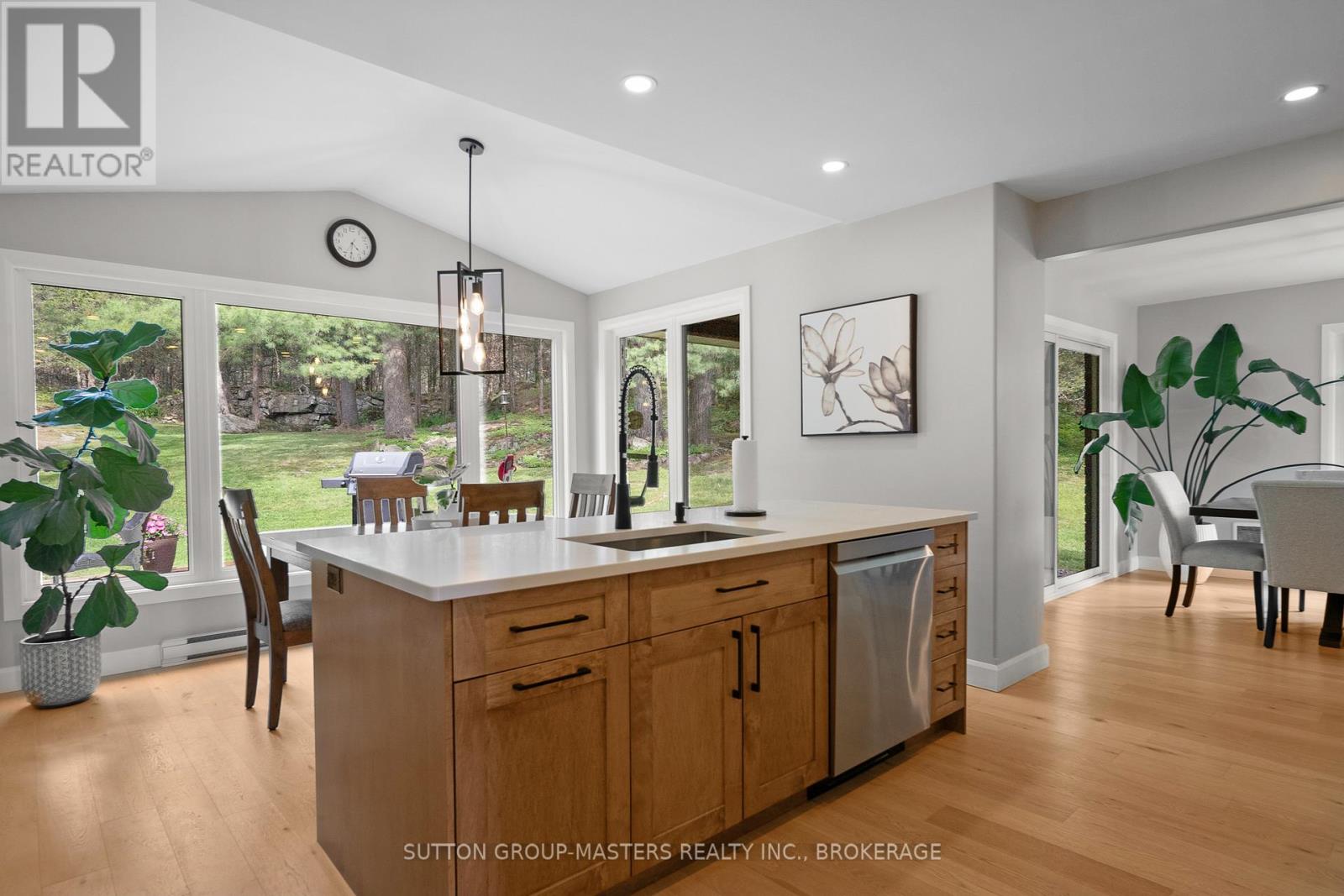 4900 NORTH SHORE CRESCENT - 12