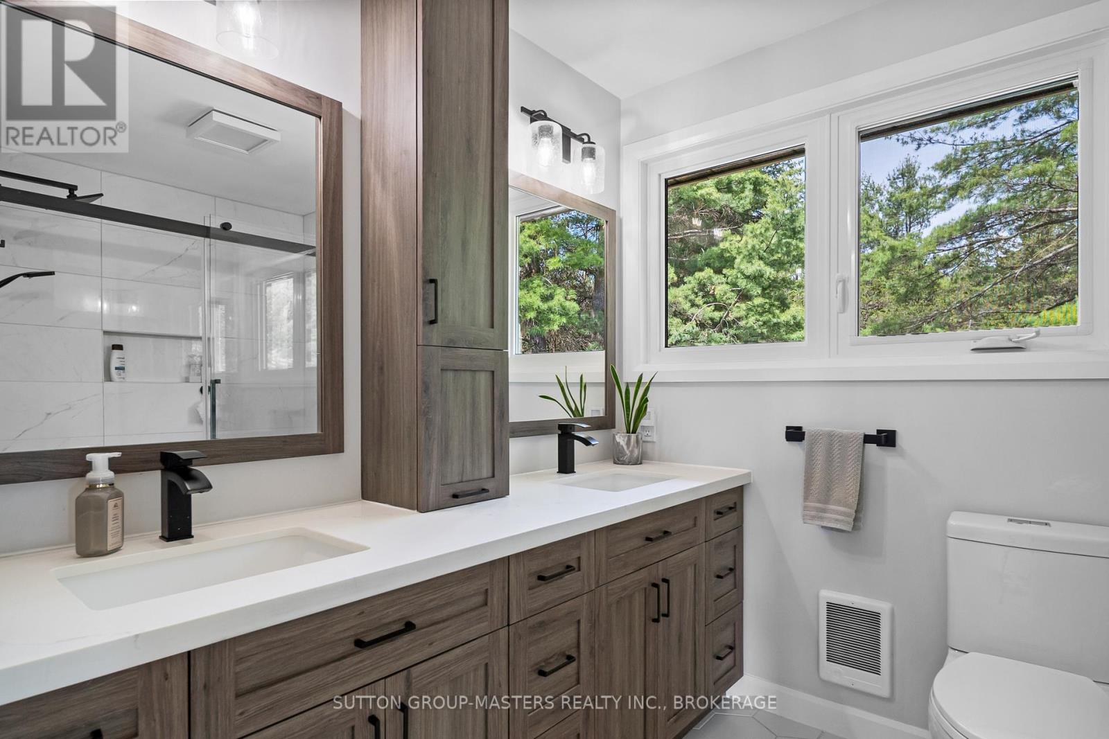 4900 NORTH SHORE CRESCENT - 23
