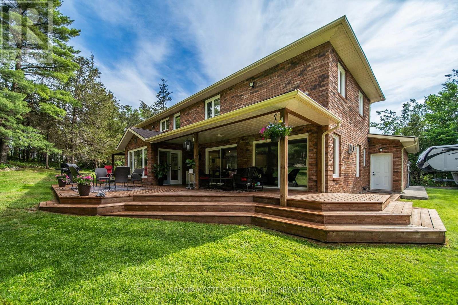 4900 NORTH SHORE CRESCENT - 33