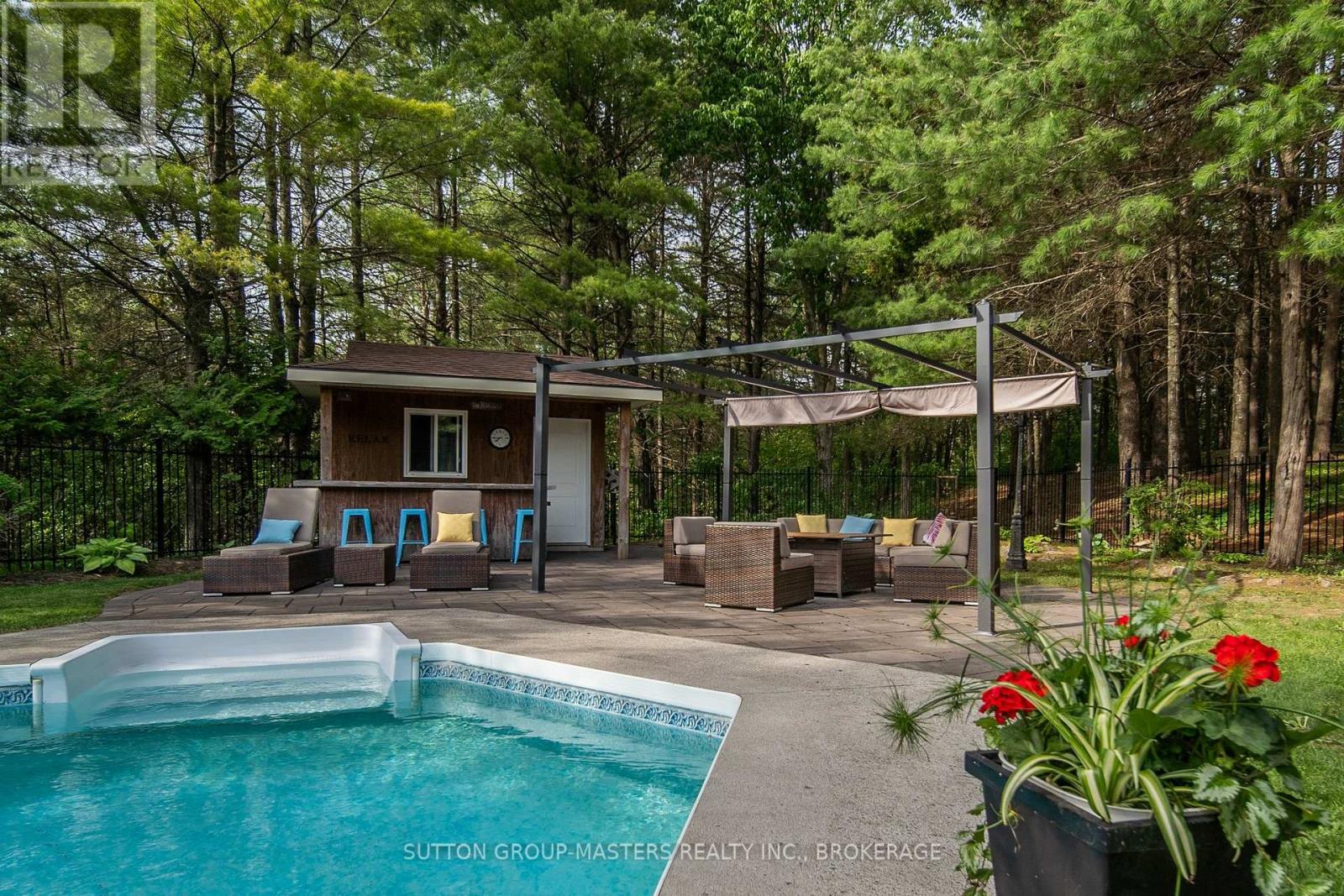 4900 NORTH SHORE CRESCENT - 38