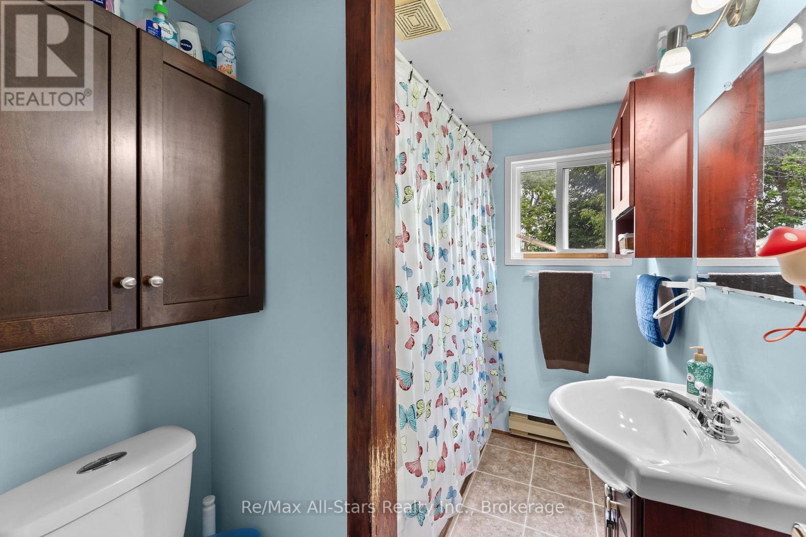 13 EVA STREET - 19