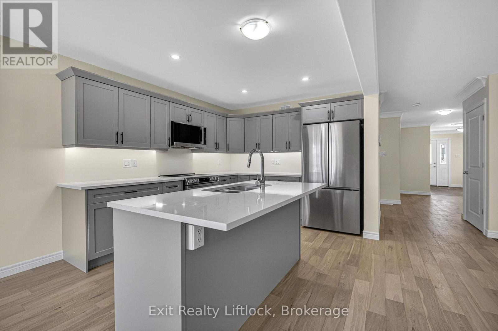 242 O'NEIL STREET - 13