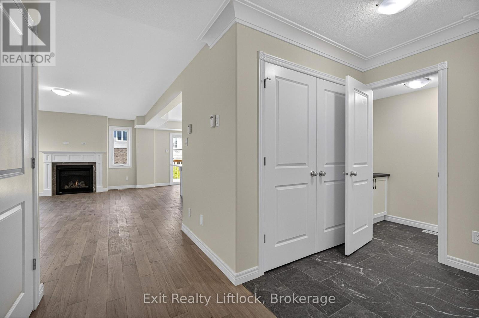 242 O'NEIL STREET - 16