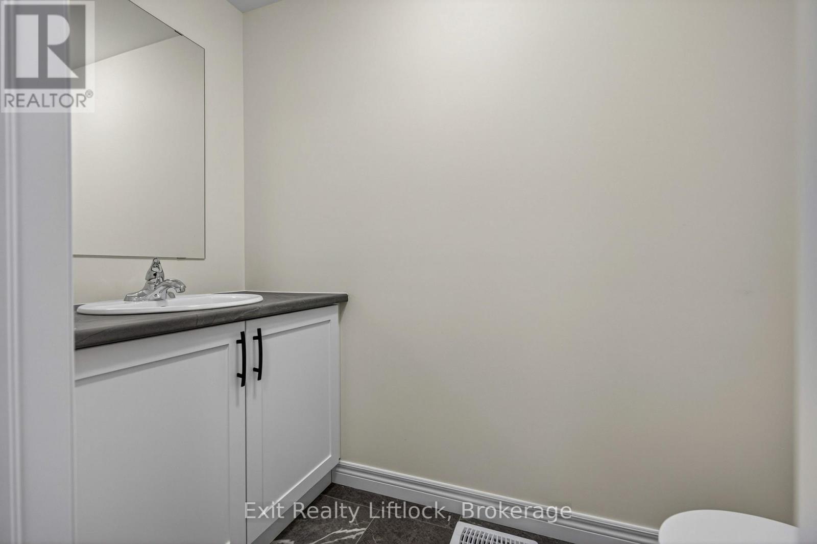 242 O'NEIL STREET - 17