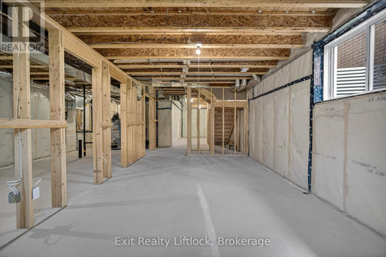 242 O'NEIL STREET - 34