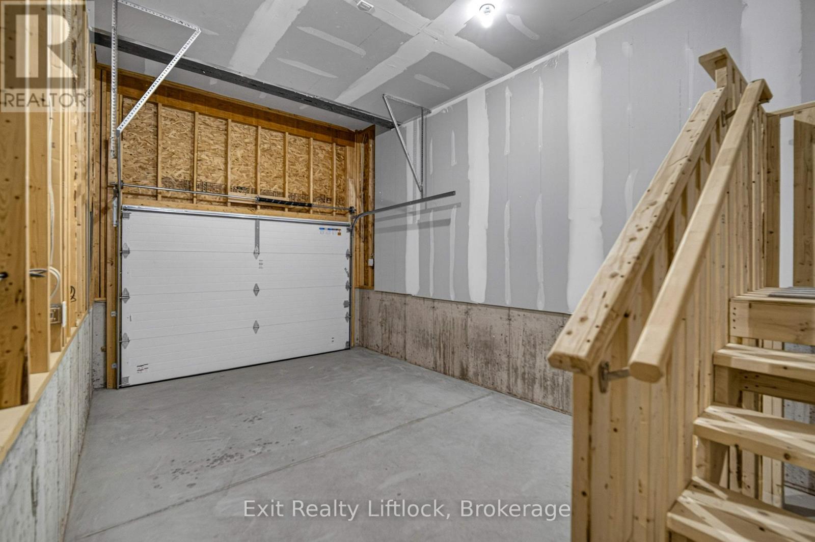 242 O'NEIL STREET - 37