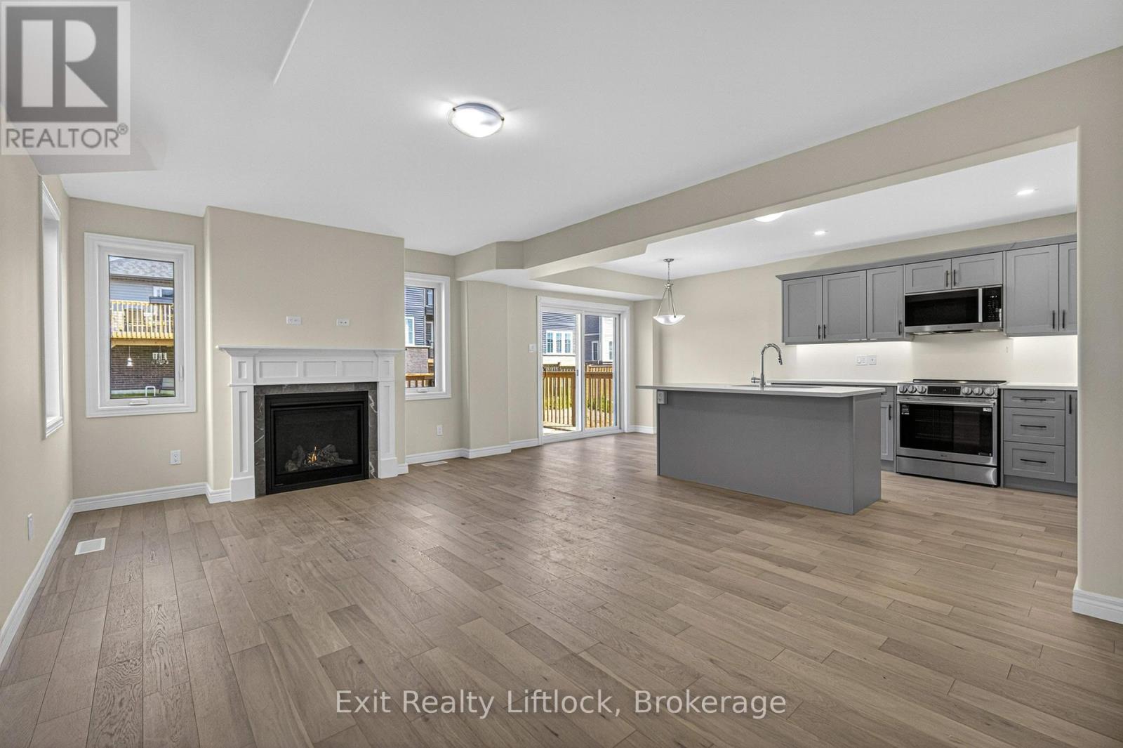 242 O'NEIL STREET - 9