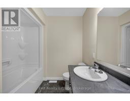 242 O'neil Street, Peterborough, ON K9K0H5 Photo 30