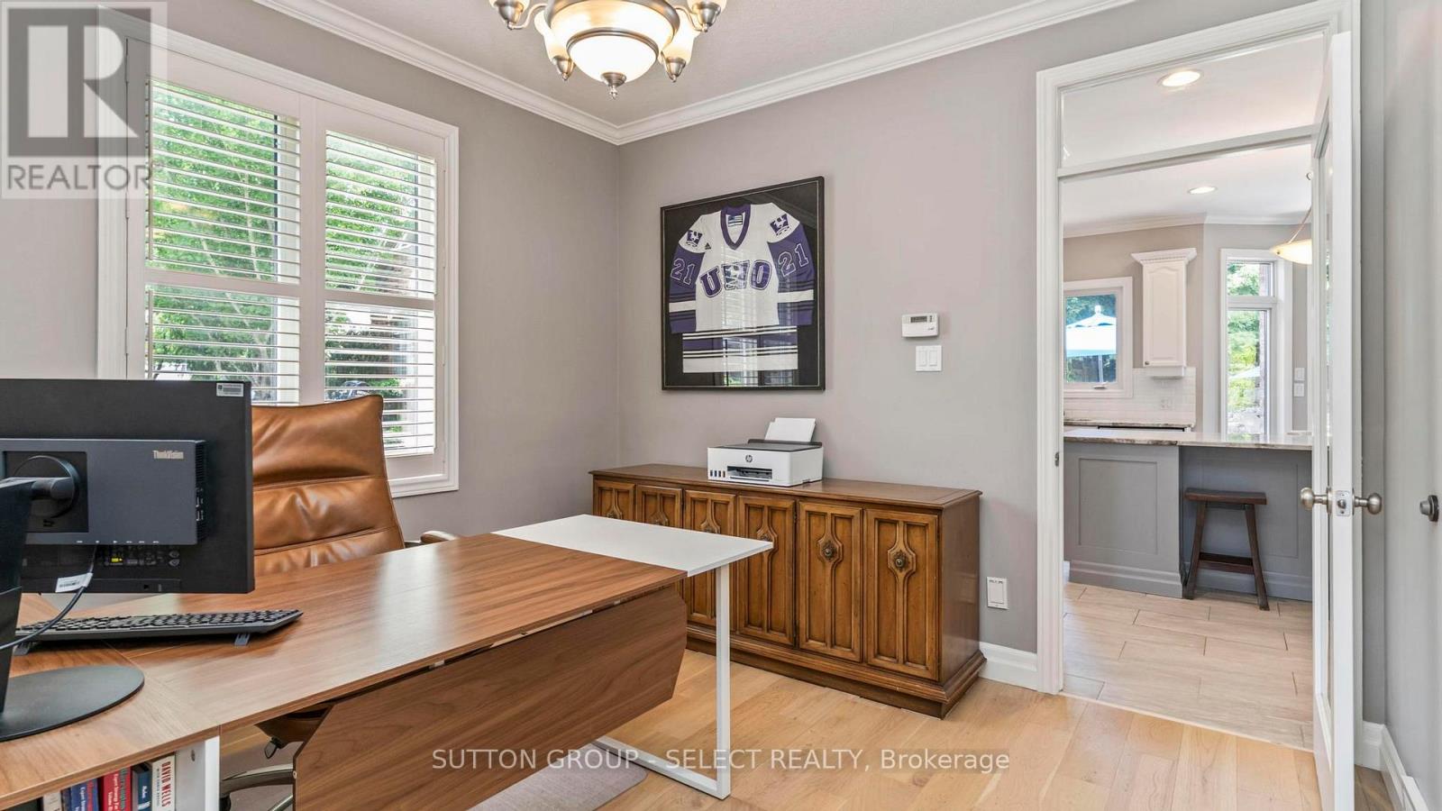 102 CHAMBERS AVENUE - 12