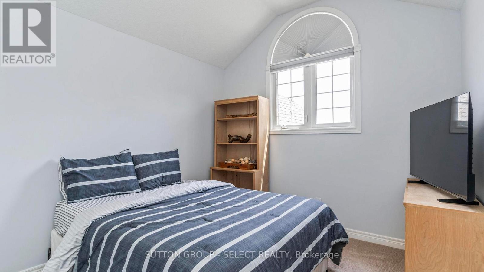 102 CHAMBERS AVENUE - 30