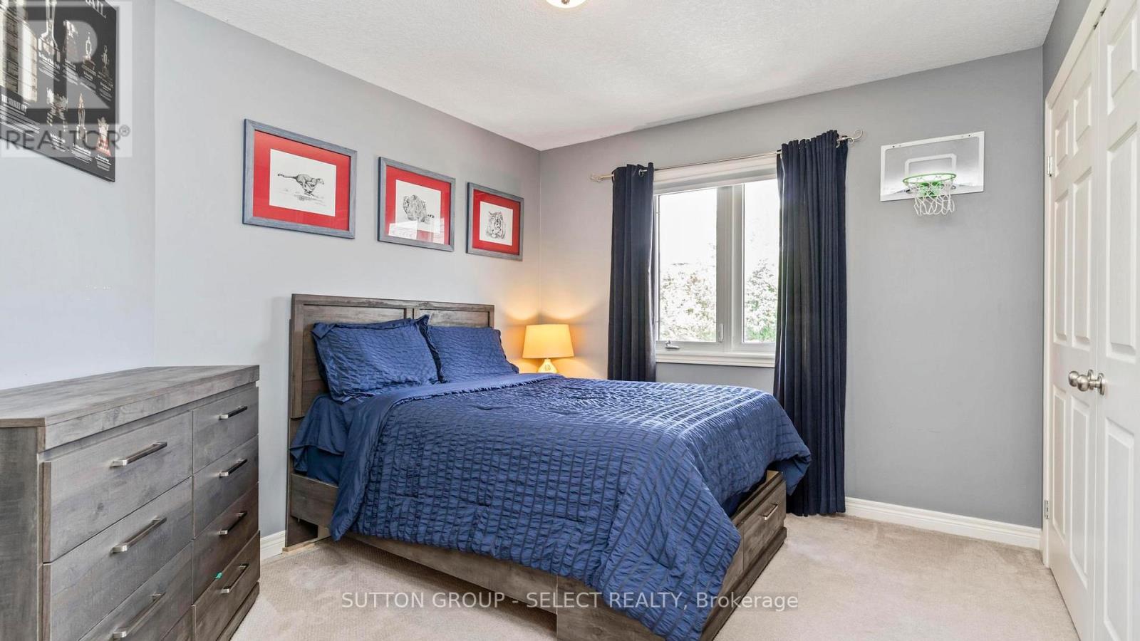 102 CHAMBERS AVENUE - 31