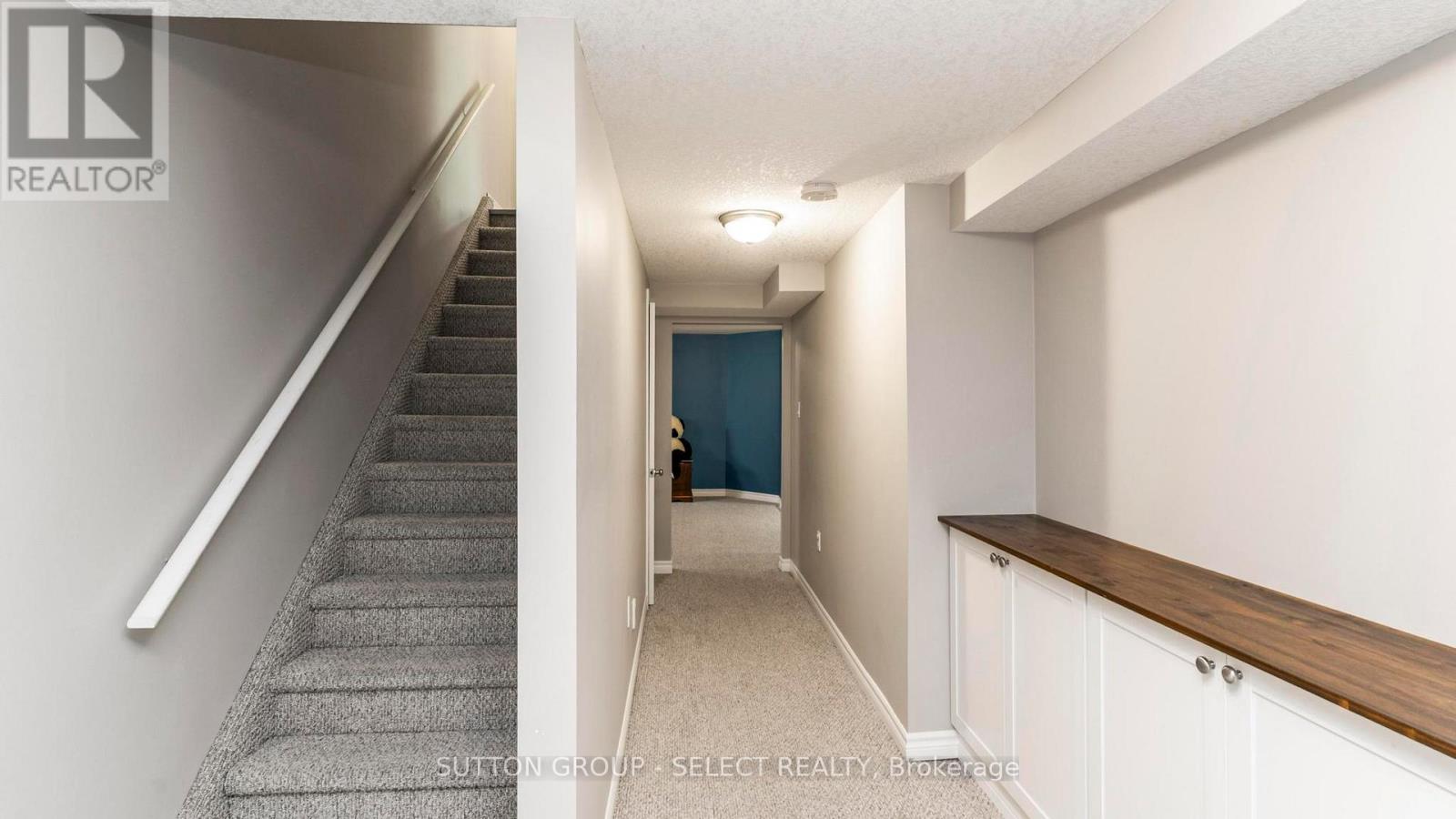 102 CHAMBERS AVENUE - 35