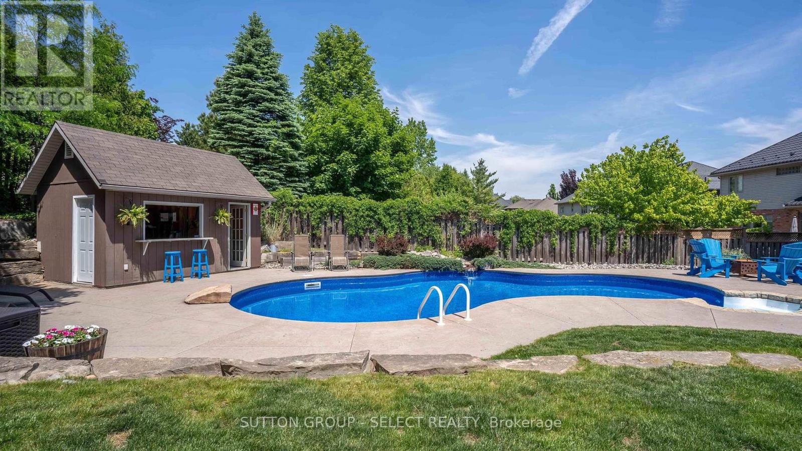 102 CHAMBERS AVENUE - 44