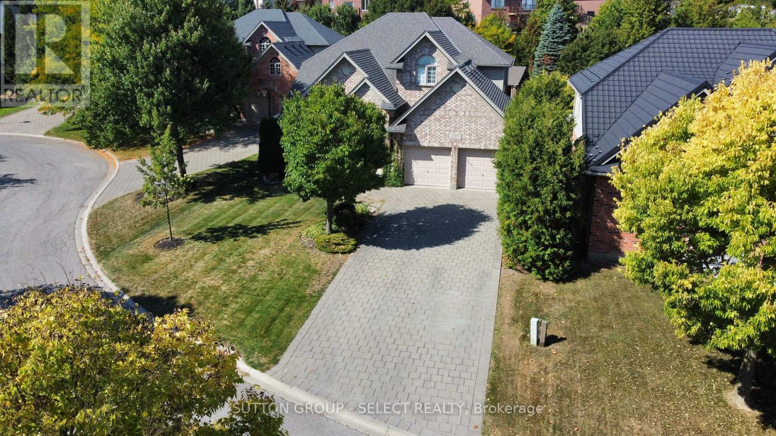 102 CHAMBERS AVENUE - 5