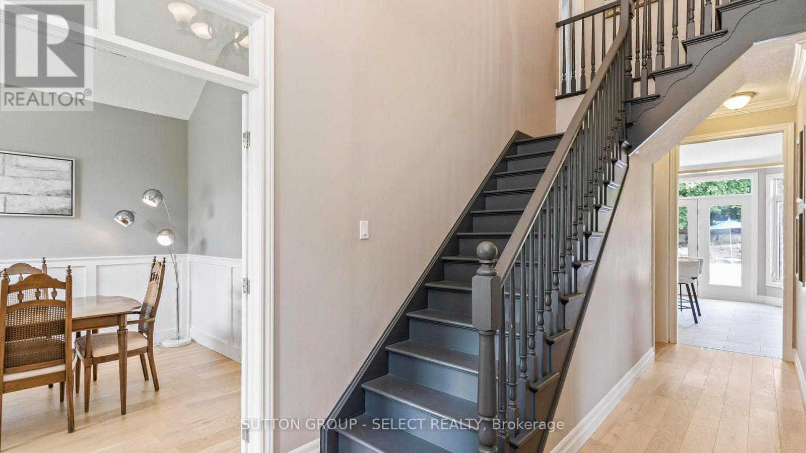 102 CHAMBERS AVENUE - 8