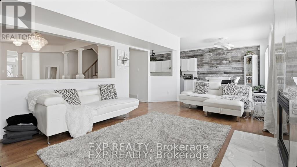222 DEERCROFT AVENUE - 10