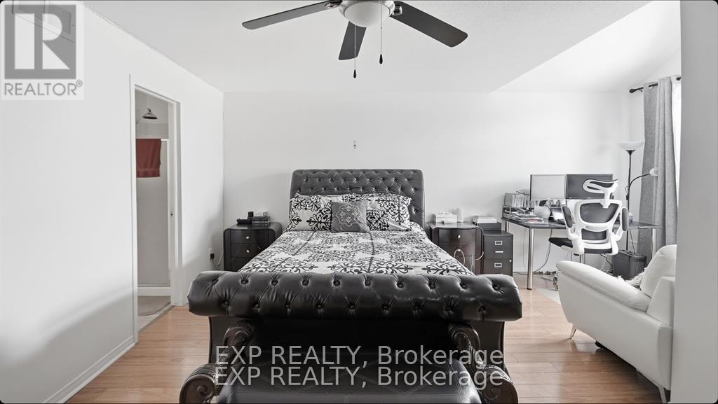 222 DEERCROFT AVENUE - 21