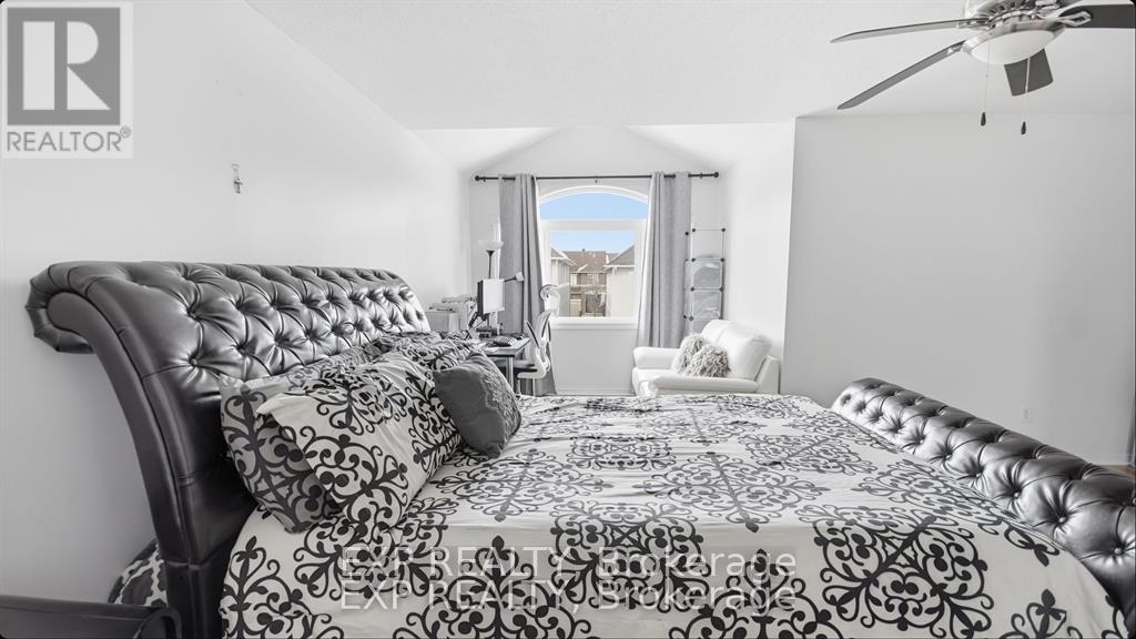 222 DEERCROFT AVENUE - 24