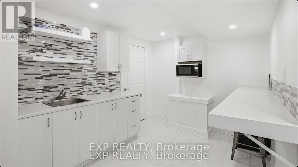 222 DEERCROFT AVENUE - 41
