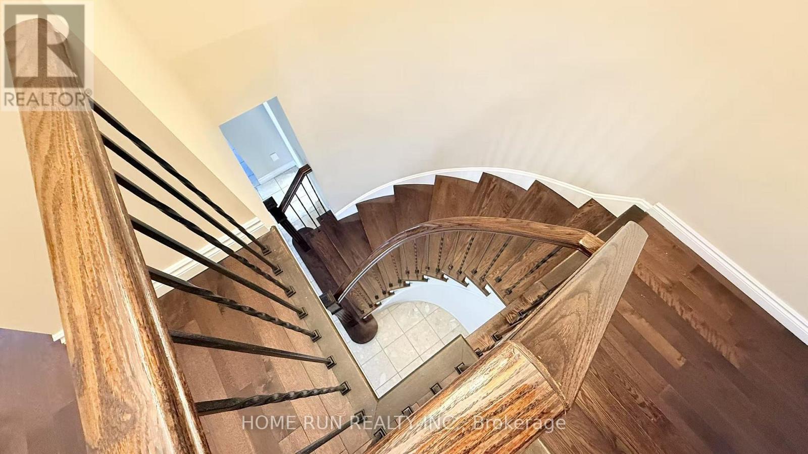 5 Bed, 3 Bath House for Rent in Ottawa – 2067 LEGRAND CRESCENT, Ottawa – MLS# X13419228 - Image 10