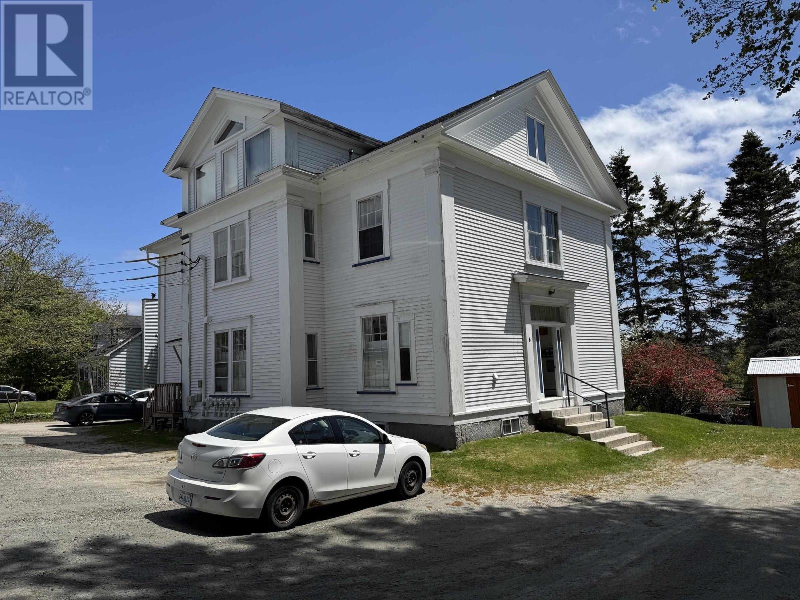 6 Chipman Lane - 6