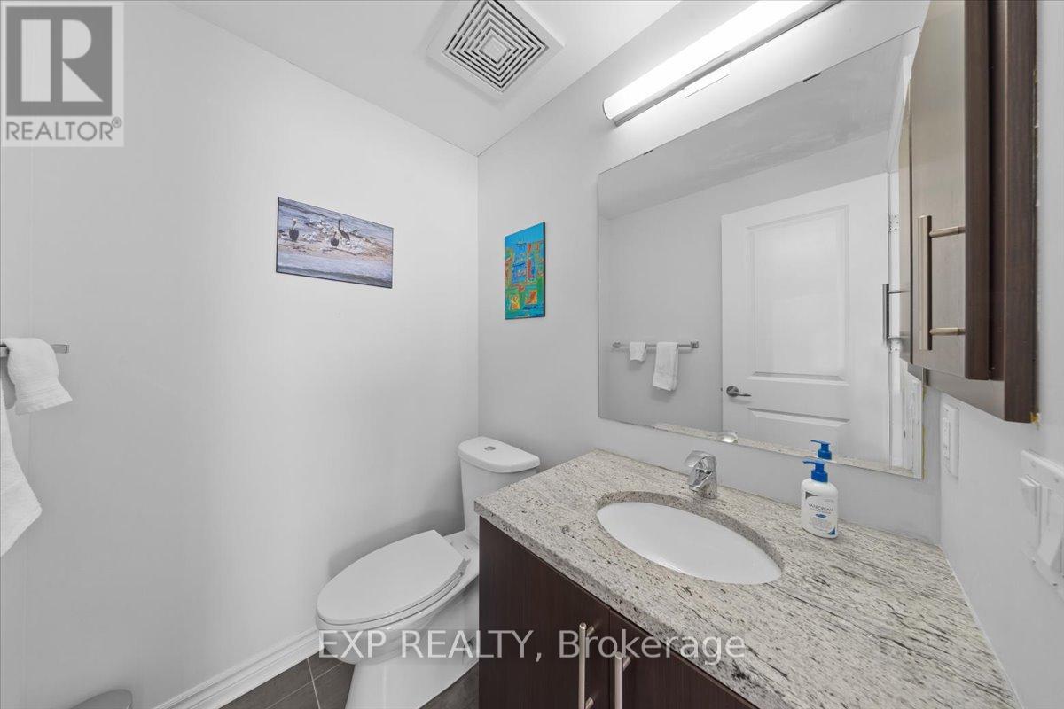 #121 429 KENT STREET - 20
