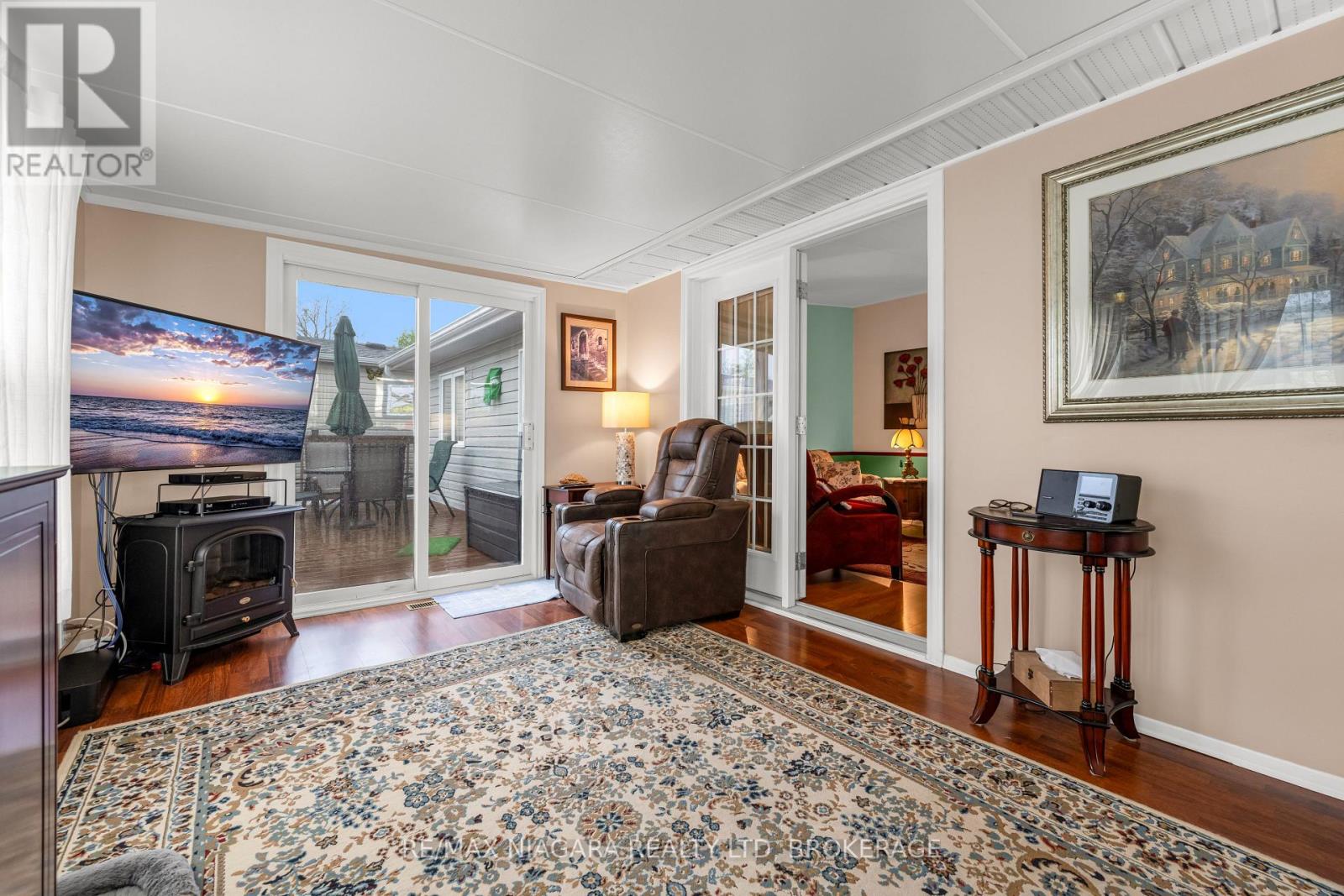 #356 3033 TOWNLINE ROAD - 17