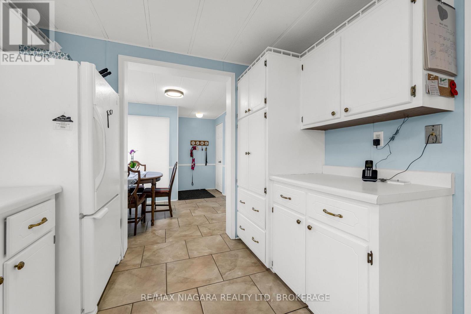 #356 3033 TOWNLINE ROAD - 8