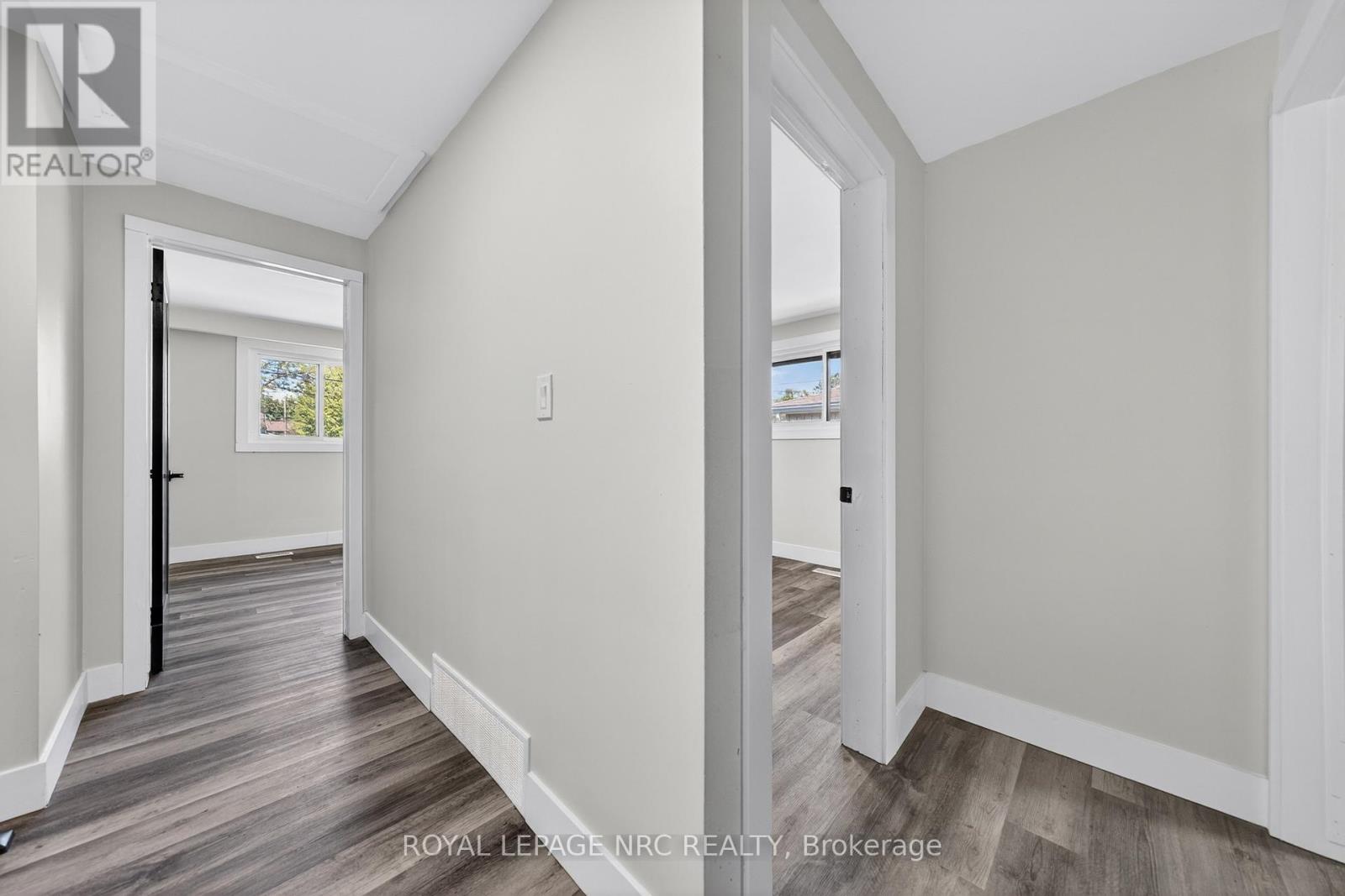 970 PARKDALE AVENUE - 19