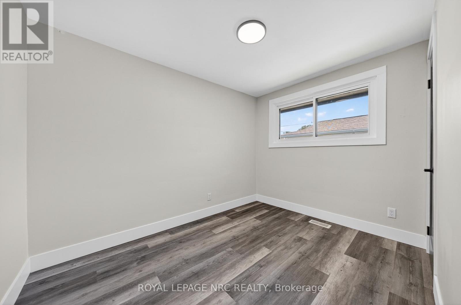 970 PARKDALE AVENUE - 23