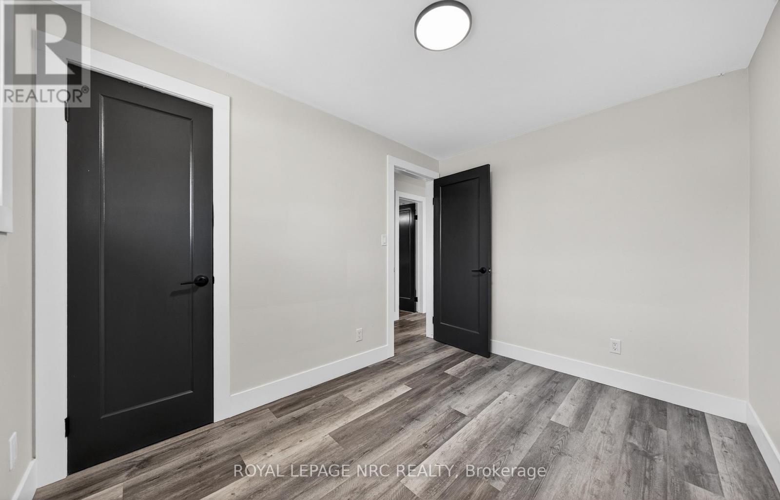 970 PARKDALE AVENUE - 24