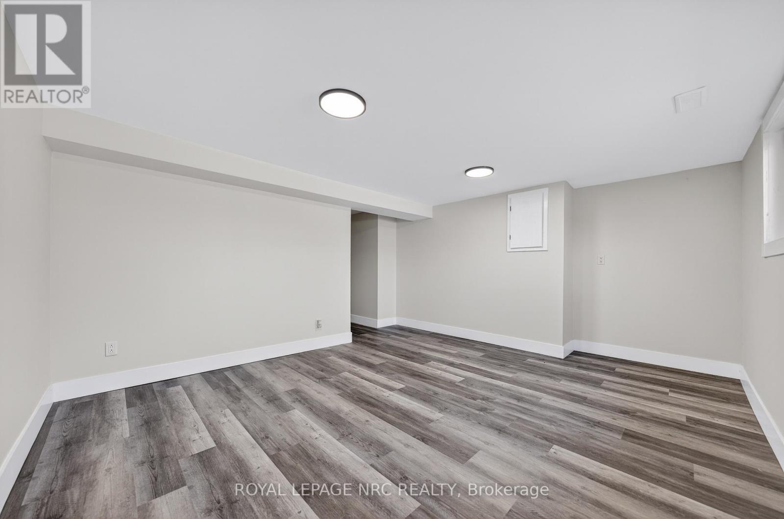 970 PARKDALE AVENUE - 34