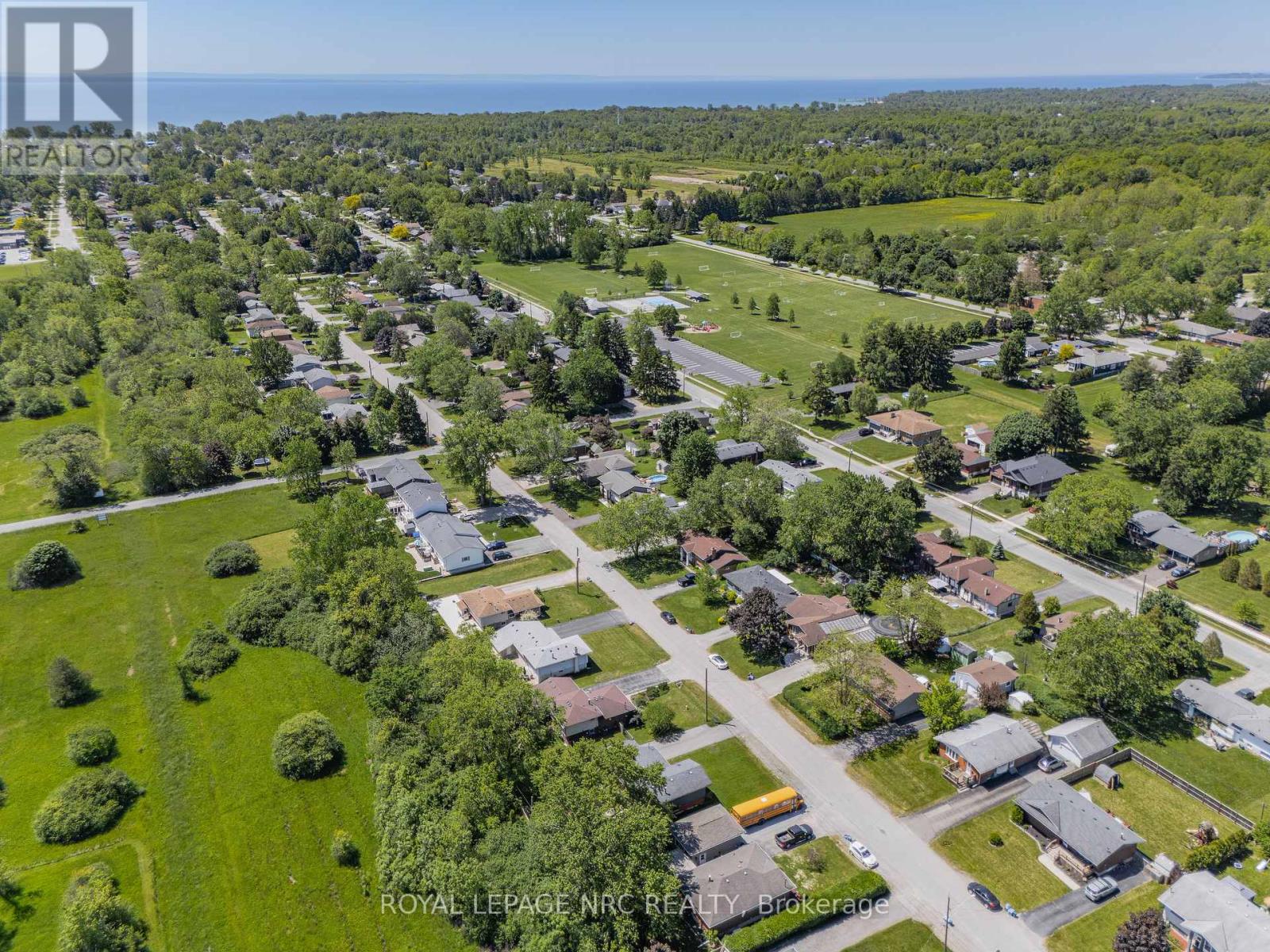 970 PARKDALE AVENUE - 44